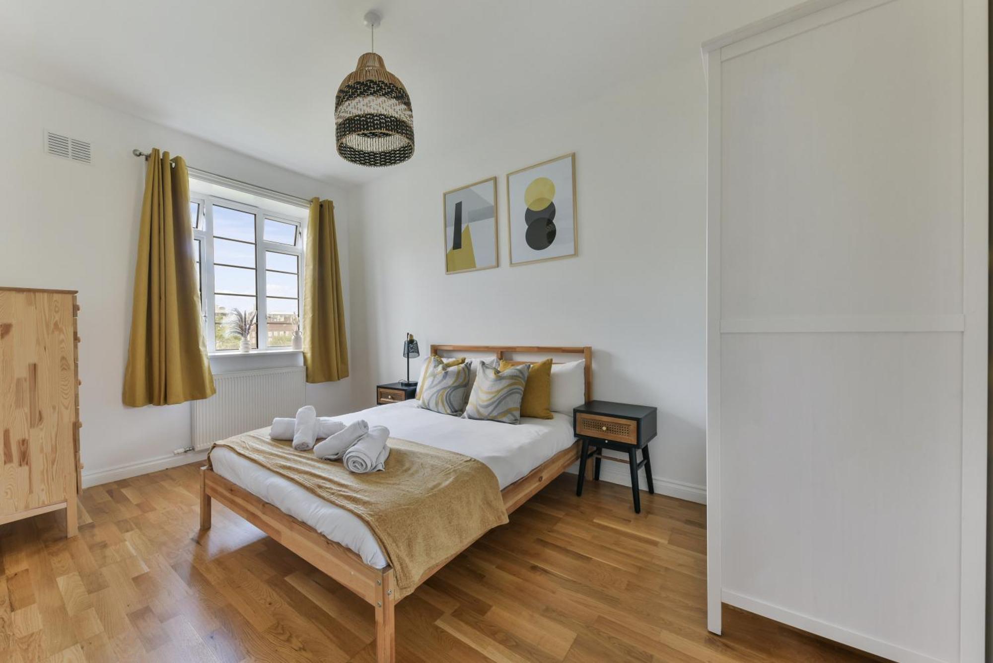 Stylish Modern 2 Bed In Appartamento